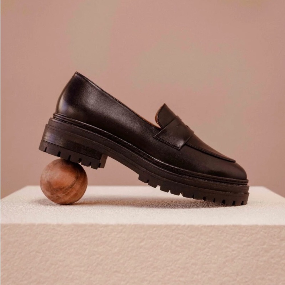 Bobbies Paris Black Chunky Loafers Size 40